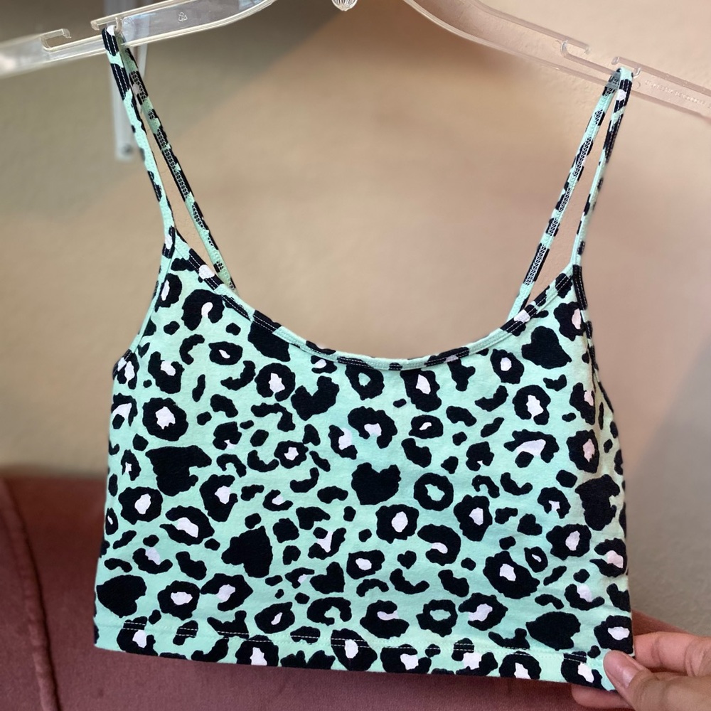 forever 21 green animal print activewear cami top size m